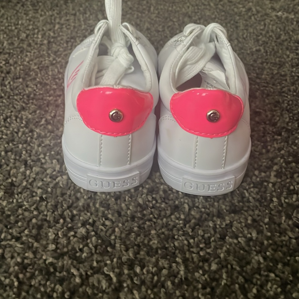 Never worn! - Picture 3 of 4